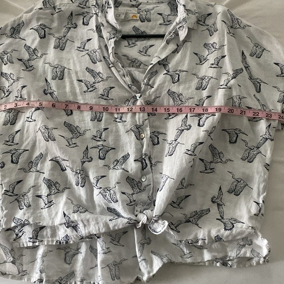 C&C California Linen Crane Boxy Top Size L - Picture 5 of 6